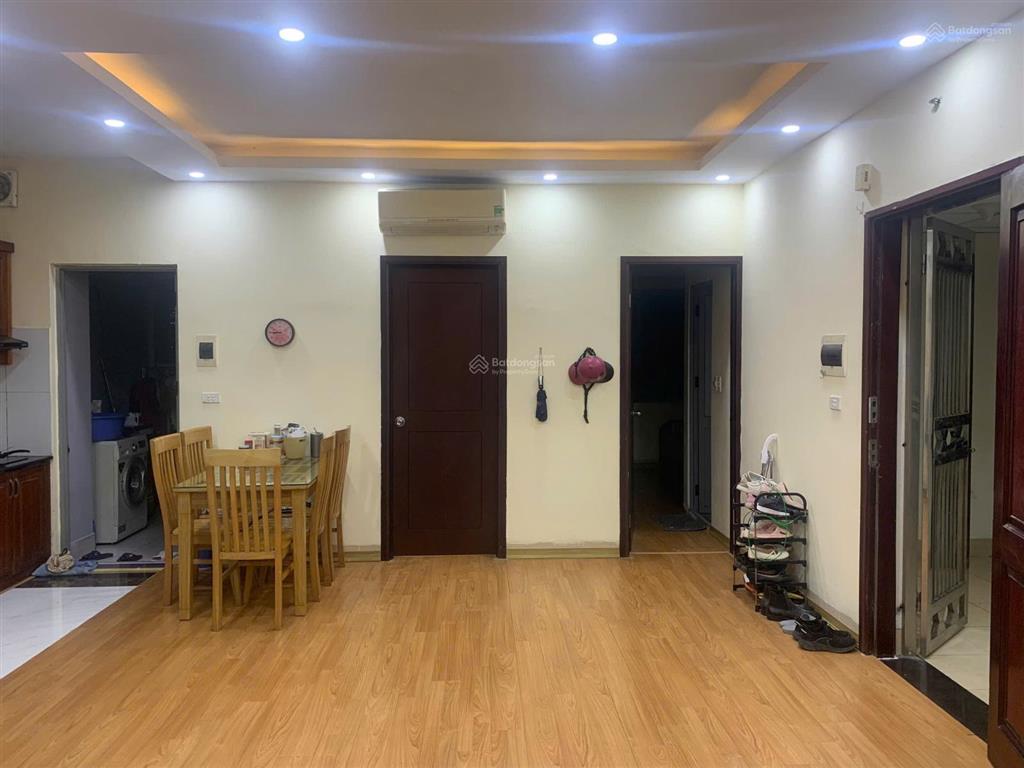 Bán căn hộ 70m2  2 ngủ 2 vs  tòa 19t hộ khẩu kiến hưng hà đông  giá chỉ 3.8x tỷ  full nội thất