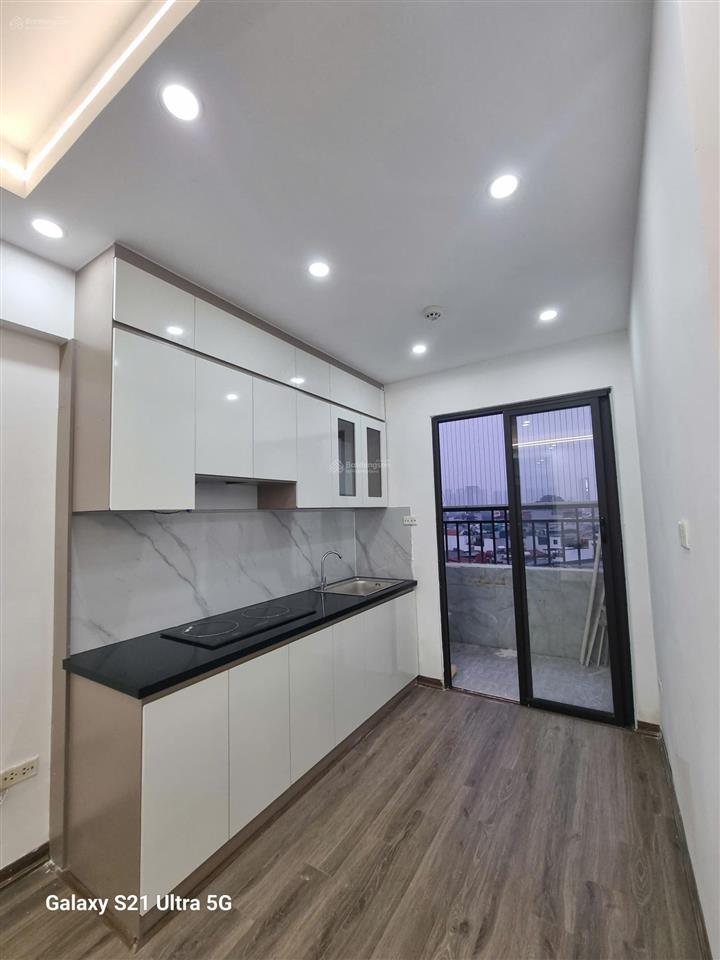 Bán căn hộ 2pn, 2wc, 65m2 tại sdu  143 trần phú  đi lại thuận tiện ngay ga cao tốc văn quán