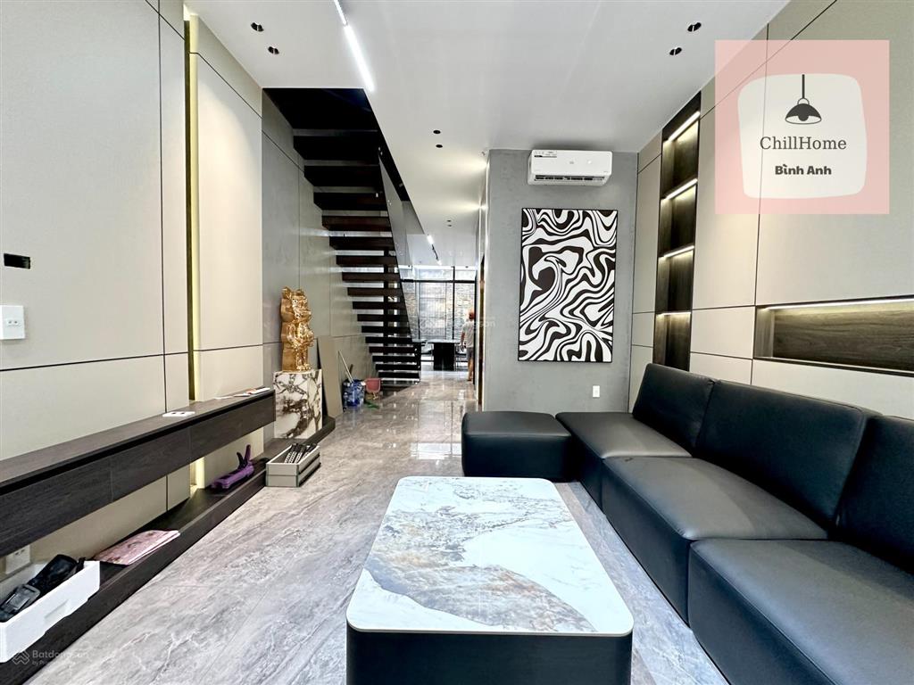 Tuyệt phẩm thiết kế hiện đại 80m2 mặt đường khu lê chân  aeon  thang máy