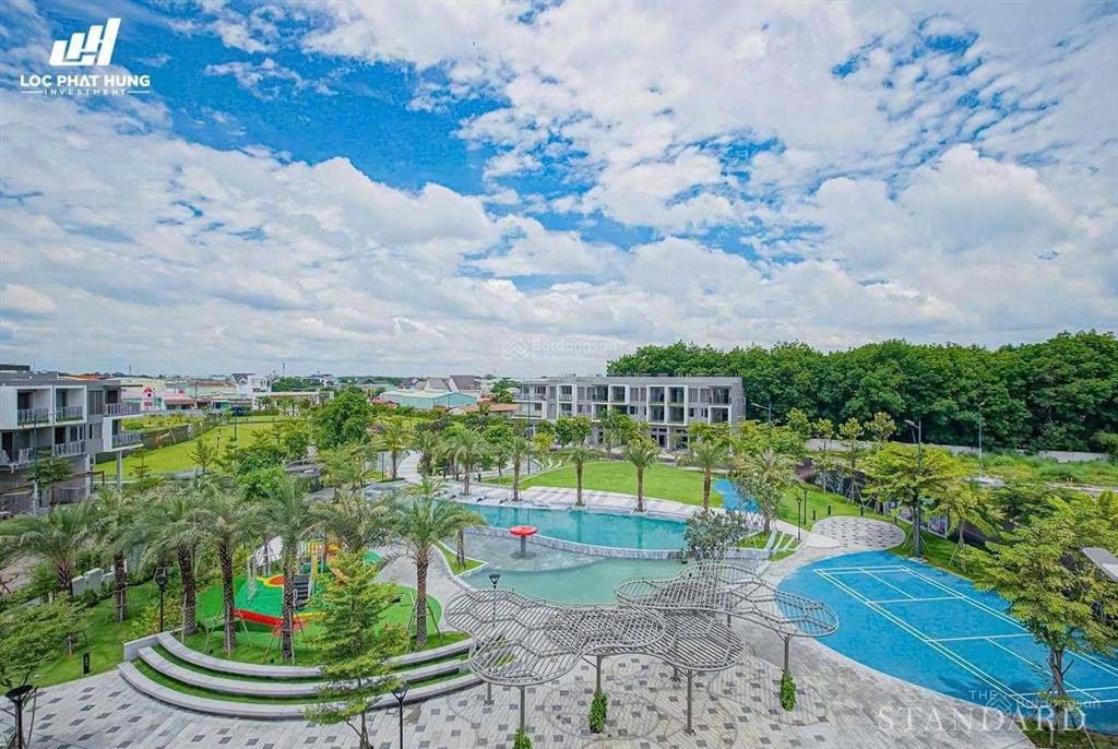 Bán liền kề đẹp tại the standard bình dương, 3 tỷ, 85m2, nhiều tiện ích tốt