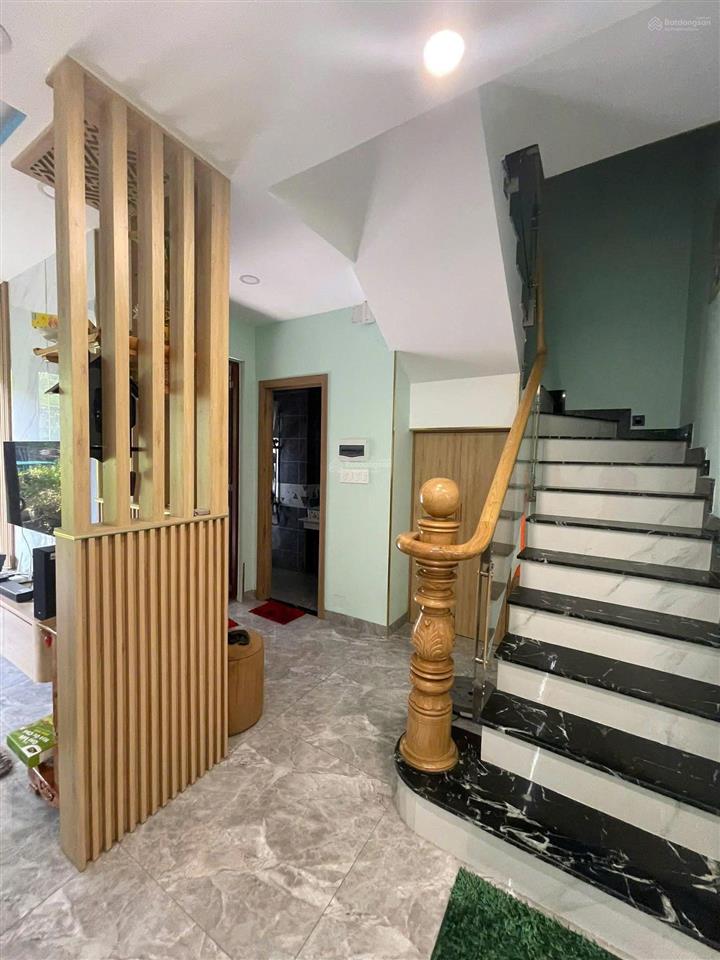 Cho thuê nhà phố 1 trệt 2 lầu tại waterpoint | giá từ 16 tr/tháng | hỗ trợ thương lượngxem nhà ngay