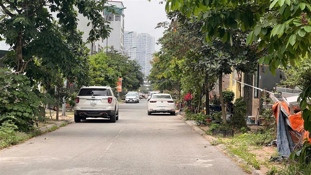 Bán nhanh đất tđc trâu quỳ  gia lâm  hà nội