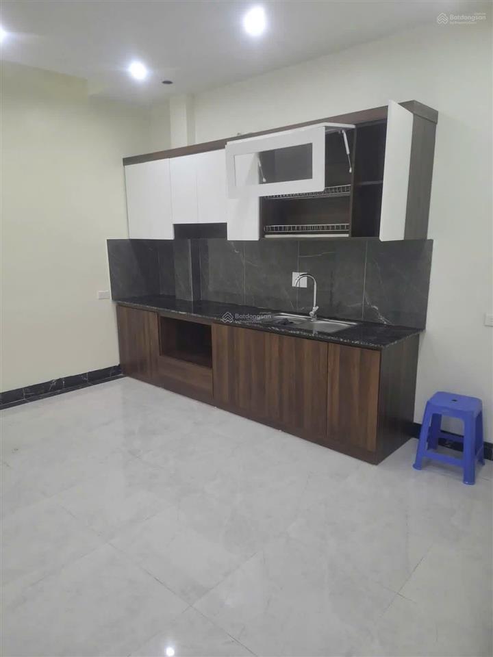 Nhà mới tinh kiêu kỵ  4 tầng  40m2 chưa từng ở