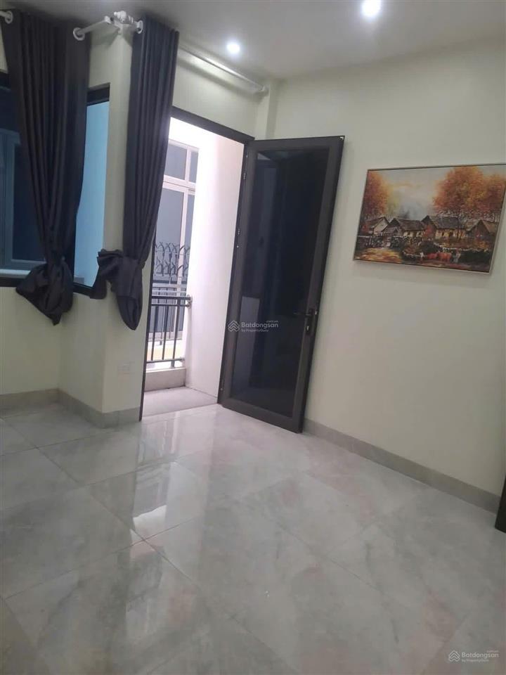 Nhà mới tinh kiêu kỵ  4 tầng  40m2 chưa từng ở