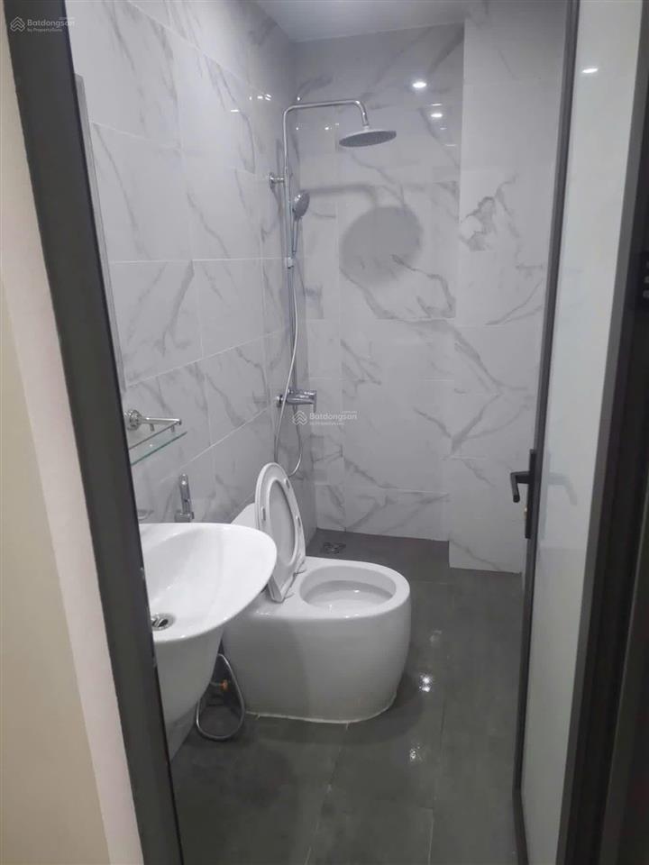 Nhà mới tinh kiêu kỵ  4 tầng  40m2 chưa từng ở