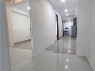 2pn full nôi thất máy giặt riêng rộng 60m2 ngay trệt có sân sau ở lê trọng tấn