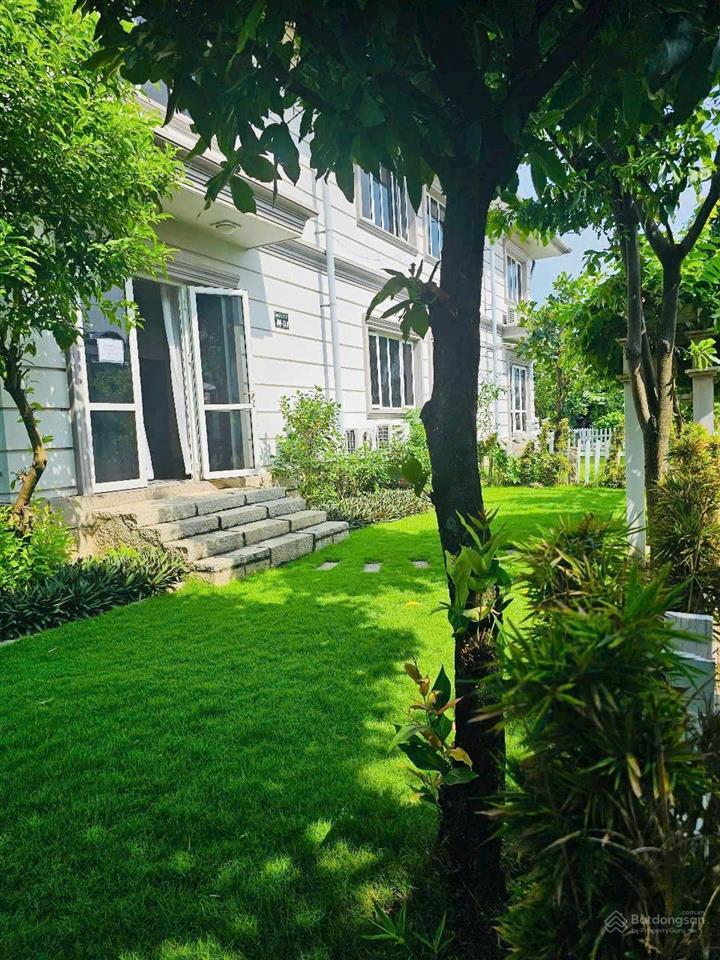 Cho thuê biệt thự jamona home resort hiệp bình phước, gần chợ đầu mối 4pn sân oto full nội thất