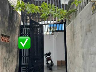 Bán nhà sát chợ hiệp bình,phạm văn đồng,gigamall.dt 4x15 vuông vức, không quy hoạch,sổ hồng riêng