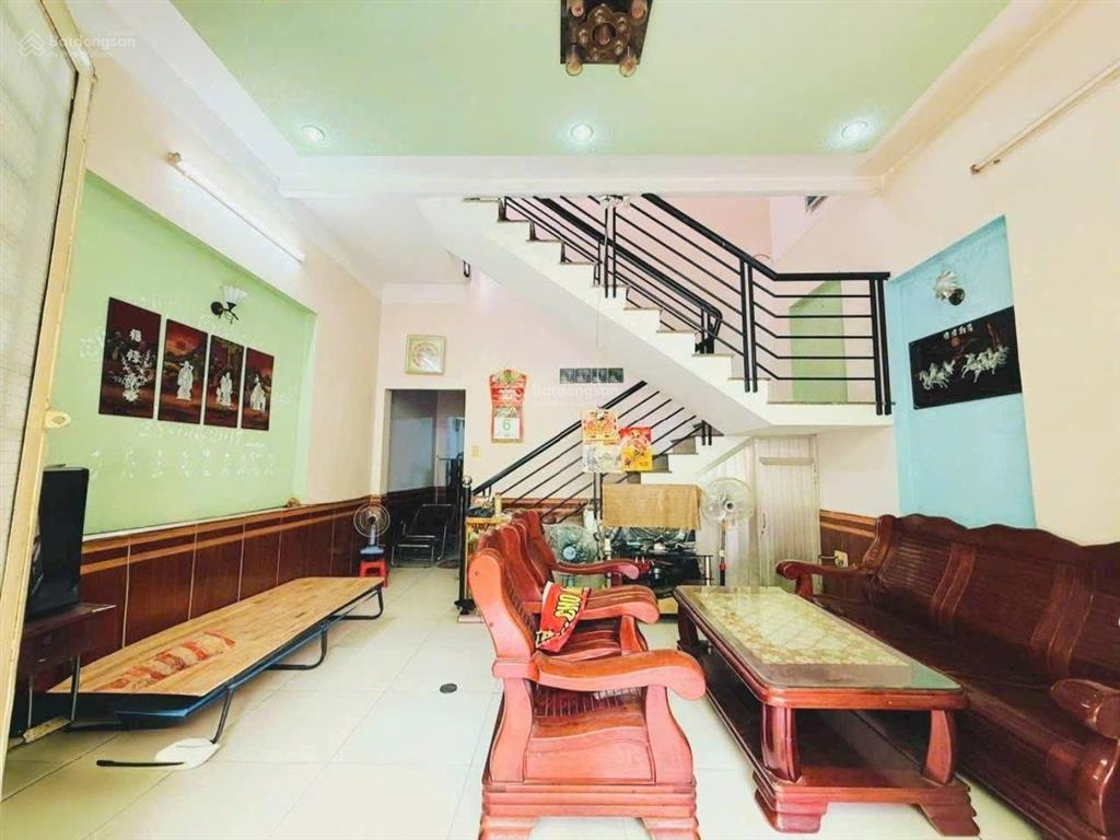 Nhà 2 tầng diện tích khủng 80m giá tốt p.linh tây,gần phạm văn đồng, chợ thủ đức