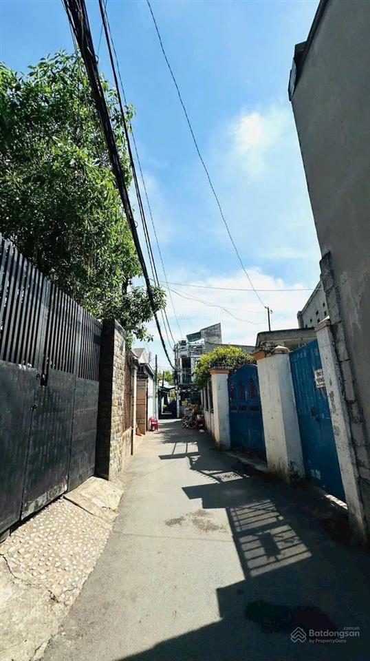 Nhà cấp 4 hẻm 1/ xe hơi, đường tô ngọc vân, gần chợ tam hà, ra phạm văn đồng chỉ 5p, ngang 6,5m