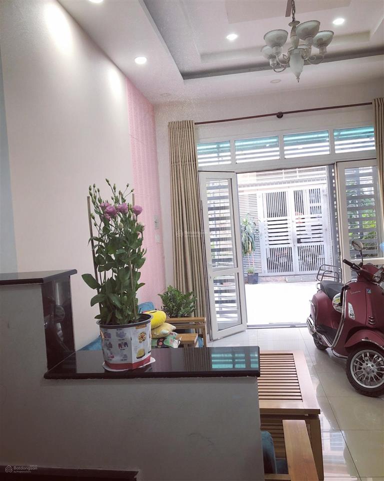 Nhà nguyên căn hẻm xe hơi gần vạn phúc city, đại học luật