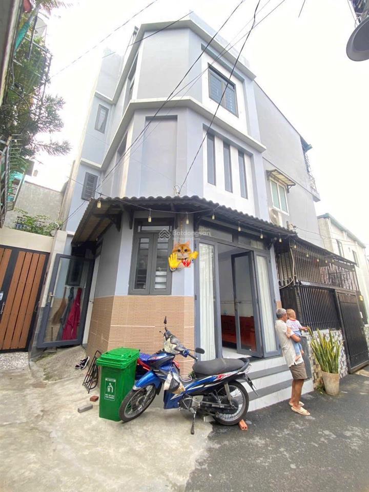 Nhà 3 lầu ngay võ văn ngân vincom thủ đức sổ hồng khu trung tâm