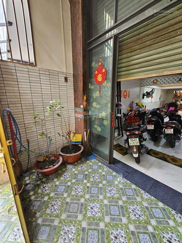 Bán nhà cư xá phú lâm d  bình phú  đường nhựa 10m  5 tầng  dt 4x16m  giá chỉ 9.xx tỷ