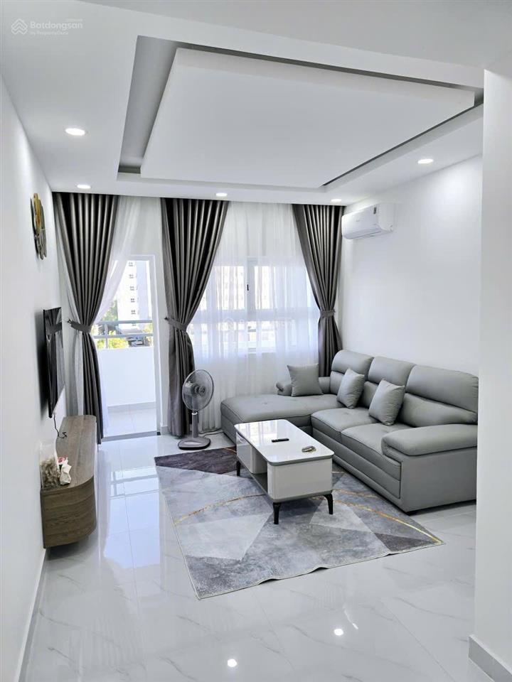 Cho thuê cc 3pn, 8 triệu bao phí ql , 114m2 tại conic boulevard,