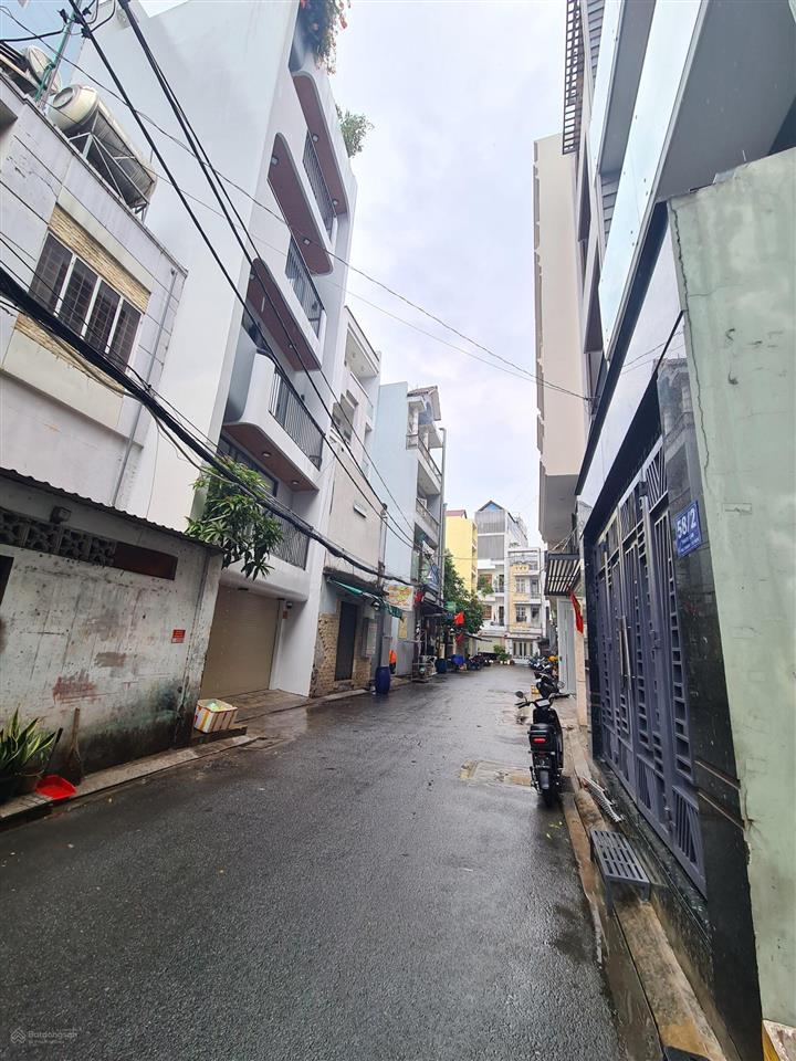 5.25 tỷ ngang 4.5x10m 3 tầng hẻm thông 58 thạch lam, thoại ngọc hầu