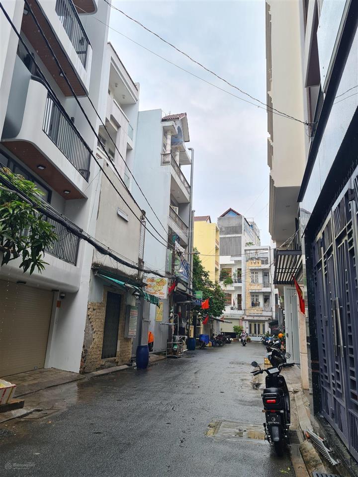 5.25 tỷ ngang 4.5x10m 3 tầng hẻm thông 58 thạch lam, thoại ngọc hầu