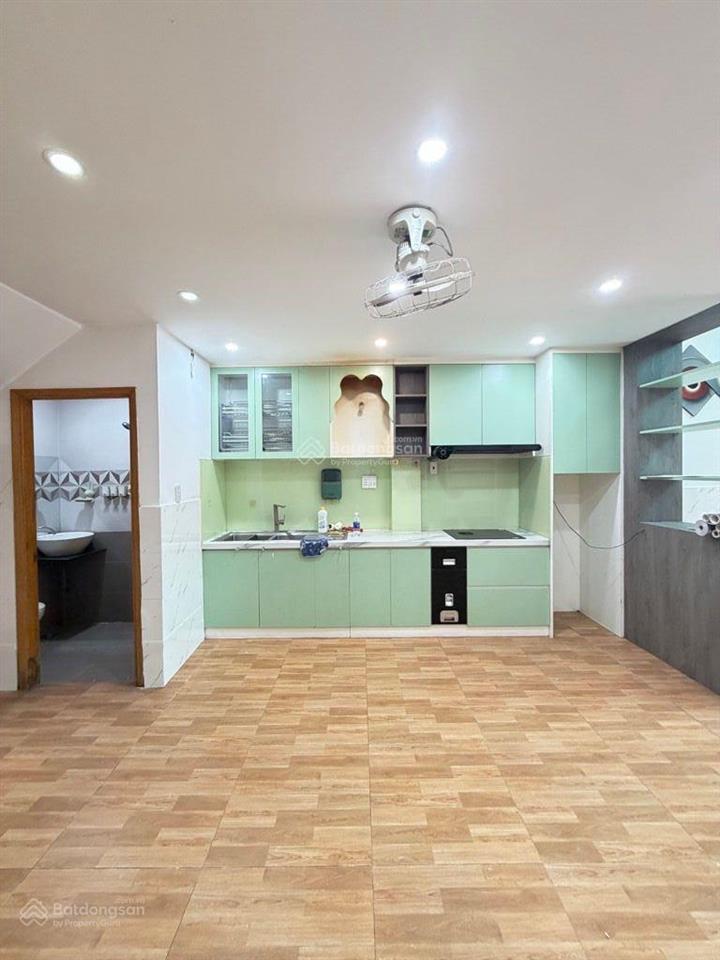 5.25 tỷ ngang 4.5x10m 3 tầng hẻm thông 58 thạch lam, thoại ngọc hầu