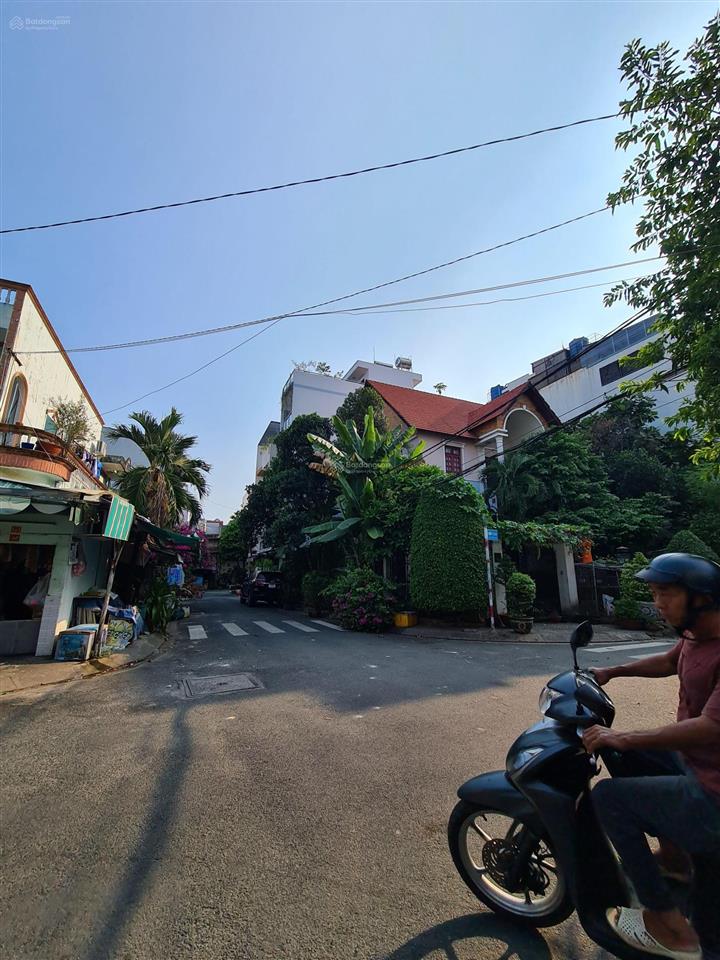 Dt 6.8x11m hxh 7m có lề khu vip tô hiệu 4 tầng chỉ 8.79 tỷ tân phú