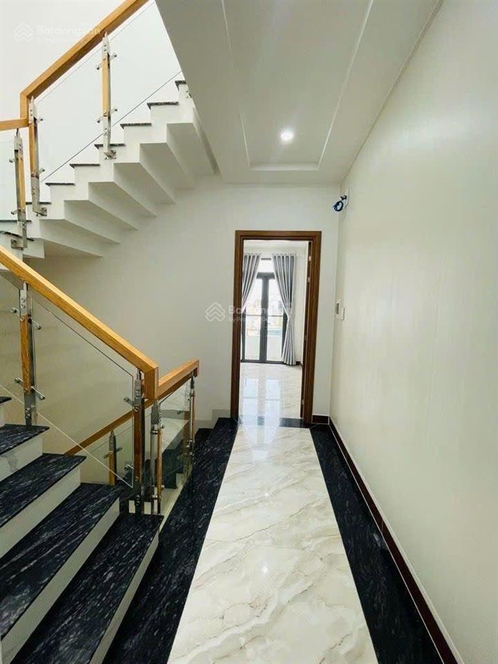 Xây mới 100% kế tên lửa, bình trị đông 5 tầng 4x14m chỉ 7.2 tỷ
