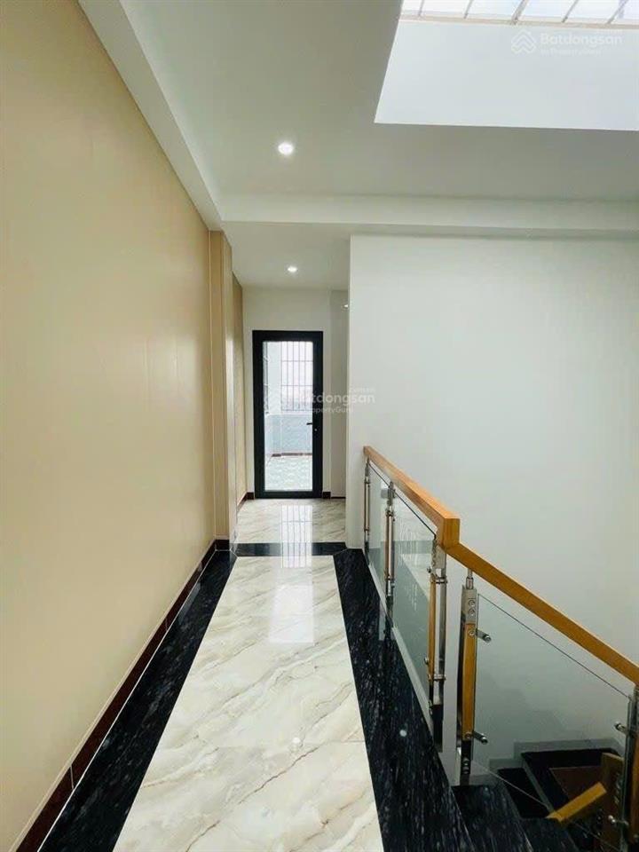 Xây mới 100% kế tên lửa, bình trị đông 5 tầng 4x14m chỉ 7.2 tỷ
