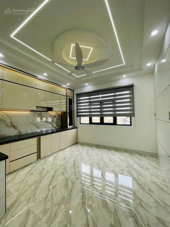 Xây mới 100% kế tên lửa, bình trị đông 5 tầng 4x14m chỉ 7.2 tỷ