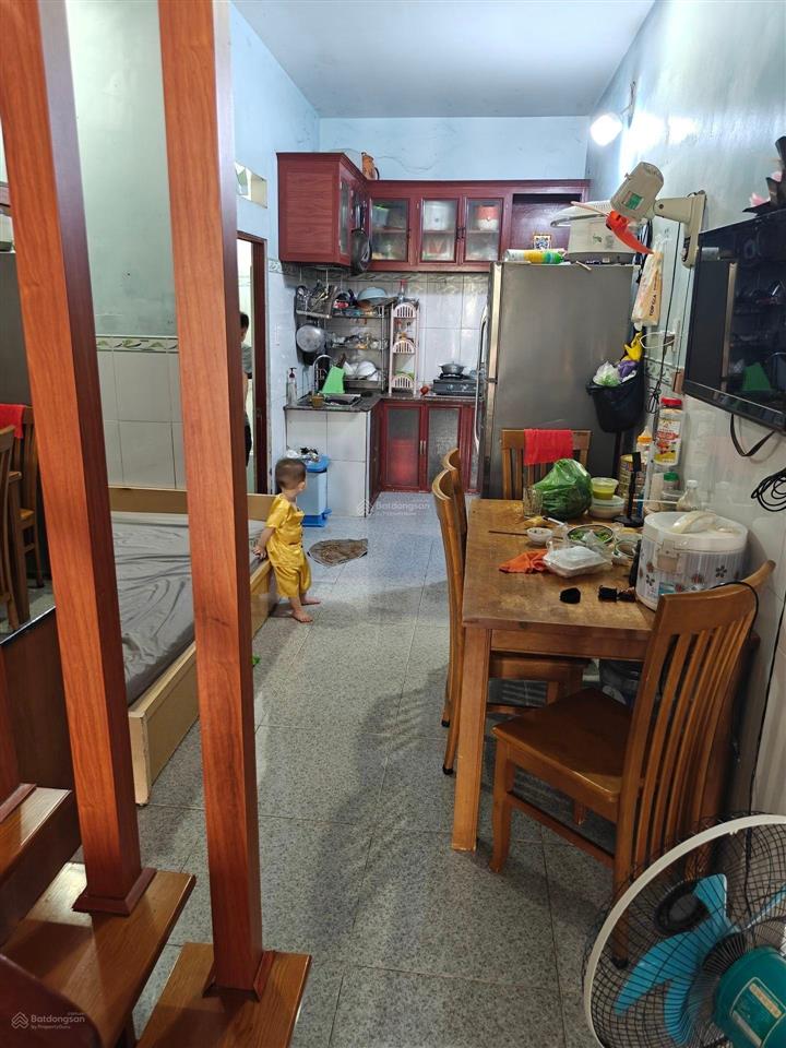 Mặt tiền kênh tham lương, dòng tiền 50 tr/th, 5 tầng 5x31m, ngay đường số 7, tên lửa