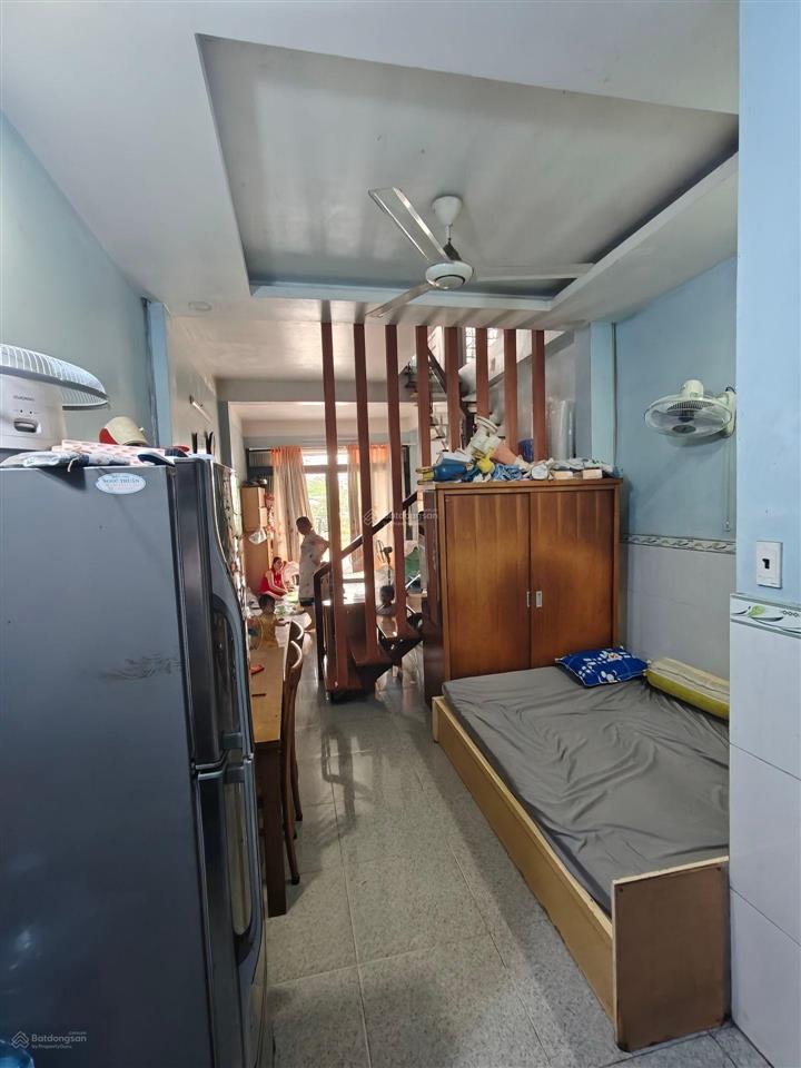 Mặt tiền kênh tham lương, dòng tiền 50 tr/th, 5 tầng 5x31m, ngay đường số 7, tên lửa