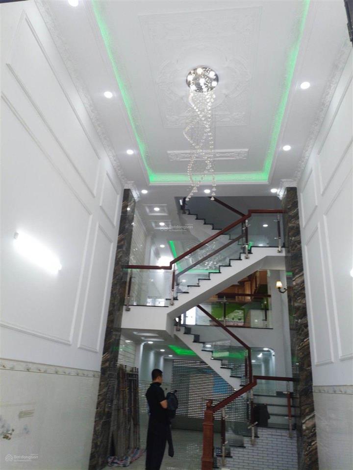 Nhà đẹp hxh 6m hương lộ 2, mã lò 5 tầng 4x17m chỉ 6.89 tỷ gần tên lửa