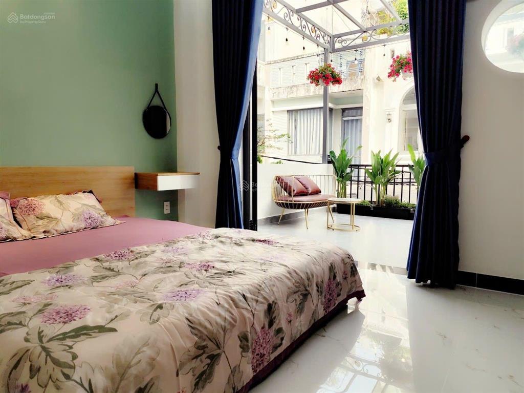 Nhà có sân vườn + pn trệt hxh thông 688 hương lộ 2, 4x19.8m 3 tầng st