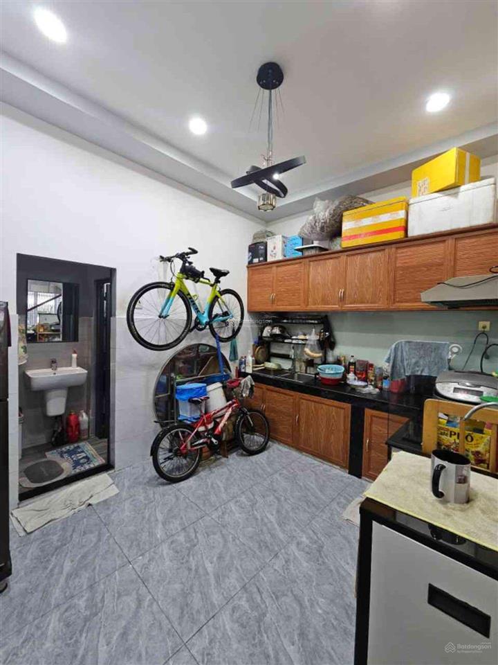 Nhà đẹp, hẻm 6m thông, vài bước ra mt lô tư, gò xoài 4x12.5m 2 tầng chỉ 5.3 tỷ