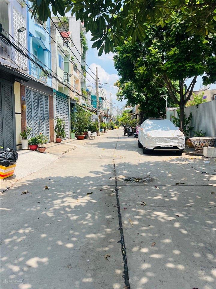 Ngang 6x15m vuông vức 4 tầng hẻm 8m đường bình trị đông chỉ 8.3 tỷ