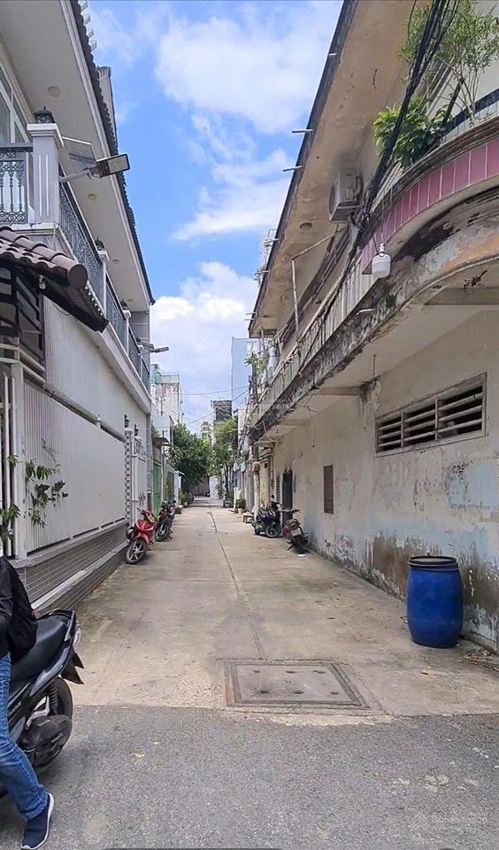 Nhà đẹp ngay aeon tân phú 5x9m 2 tầng tân kỳ tân quý gấp bán 3.99 tỷ