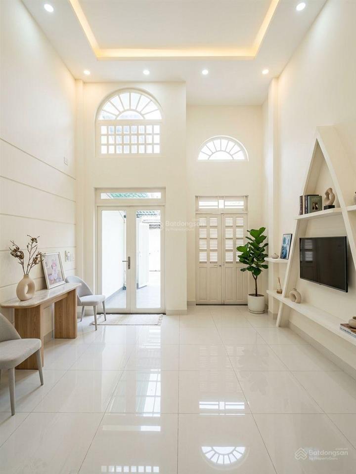 Hxh thông thạch lam, khu họ lê 54m2 4x13.5m 2 tầng 2pn chỉ 5.79 tỷ