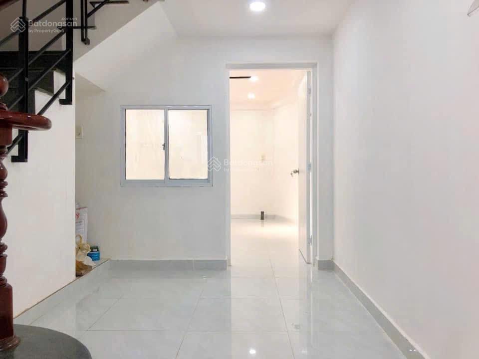 Bán nhà riêng tại phan xích long, 12 tỷ, 73m2, 5 tầng, 8pn, 8wc