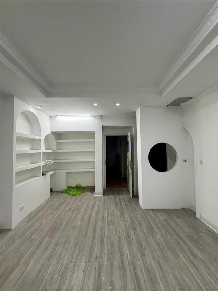 CHO THUÊ VĂN PHÒNG 38M² TẠI SỐ 124 LẠC TRUNG, PHƯỜNG VĨNH TUY, QUẬN HAI BÀ TRƯNG, HÀ NỘI