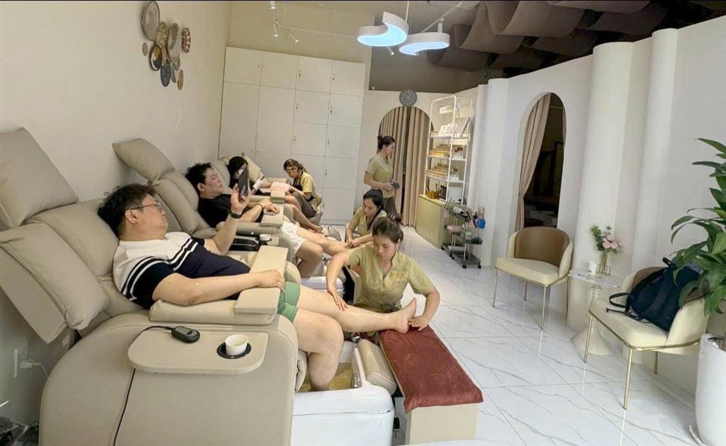 CHÍNH CHỦ SANG NHƯỢNG TIỆM NAIL và SPA ĐẸP TẠI PHƯỜNG AN PHÚ, TP THỦ ĐỨC, TP HỒ CHÍ MINH