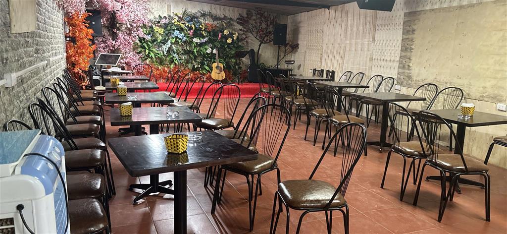 CHÍNH CHỦ SANG NHƯỢNG PHÒNG TRÀ HÁT KẾT HỢP QUÁN CAFE – ĐƯỜNG VÀNH ĐAI 2.5 PHƯỜNG ĐỊNH