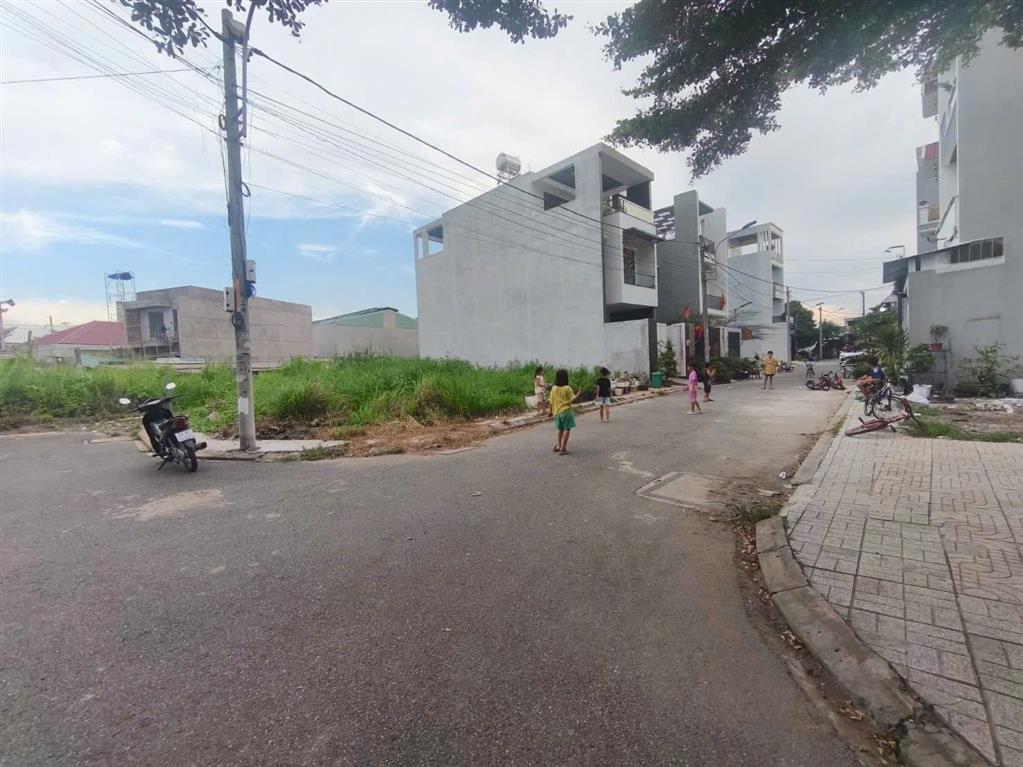 CẦN BÁN ĐẤT TẠI THÔN MẠCH TRÀNG, XÃ CỔ LOA, HUYỆN ĐÔNG ANH, HÀ NỘI – Ô TÔ TRÁNH NHAU