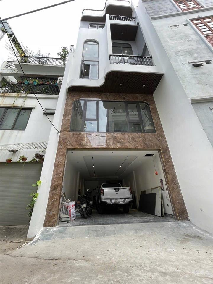 Phố tư đình,7 tầng thang máy,full nội thất diện tích 64m mt5, oto vào nhà