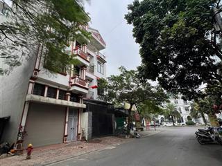 Bán nhà việt hưng sát vinhomes riverside dt 74m2  mt 5,5m, oto tránh 6 tầng