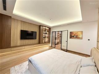 Quỹ căn cho thuê văn phòng, nhà hàng, để ở 1040