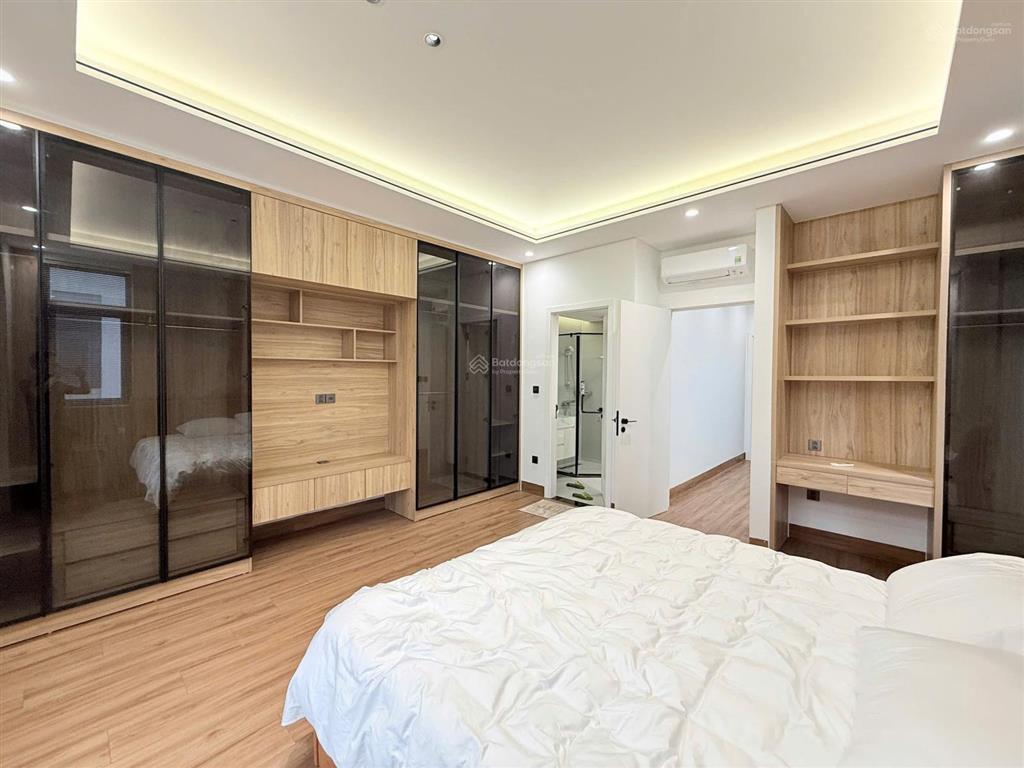 Quỹ căn cho thuê văn phòng, nhà hàng, để ở 1040