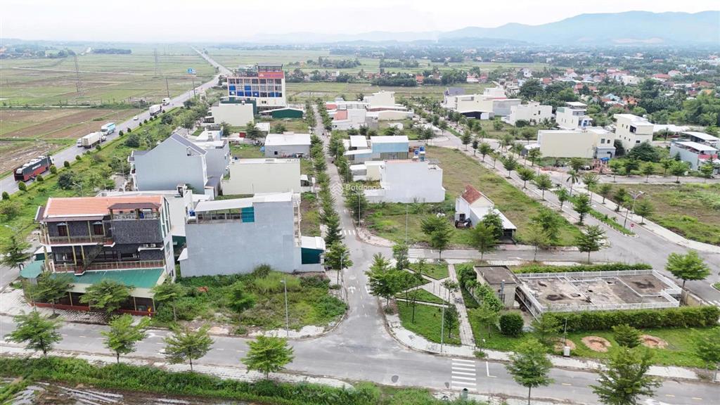 Đất 2 mặt tiền đường 20,5m và đường 15m khu đô thị nam khang thi phổ, quảng ngãi, giá tốt