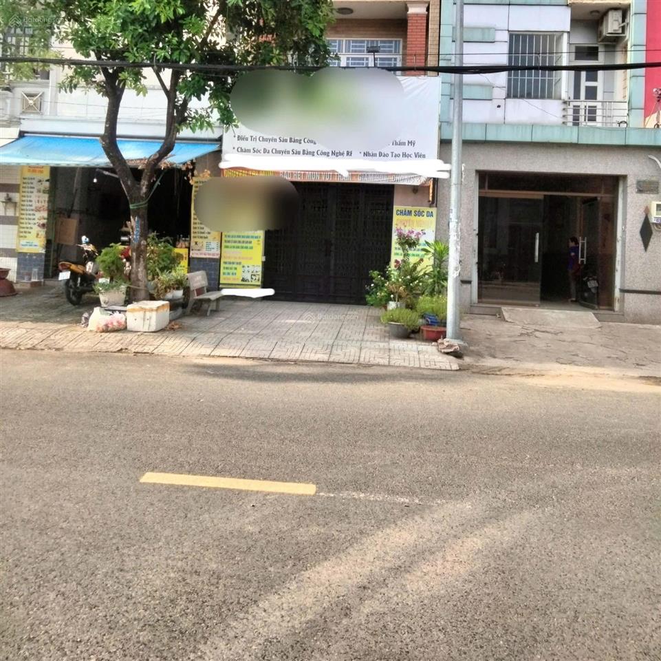 Cô hai bán nhanh nhà kd làm đẹp giá 900tr (bao thuế phí sang tên)