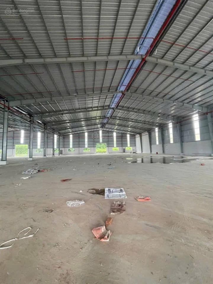 700m2 mặt tiền đường long vân quy nhơn làm show room