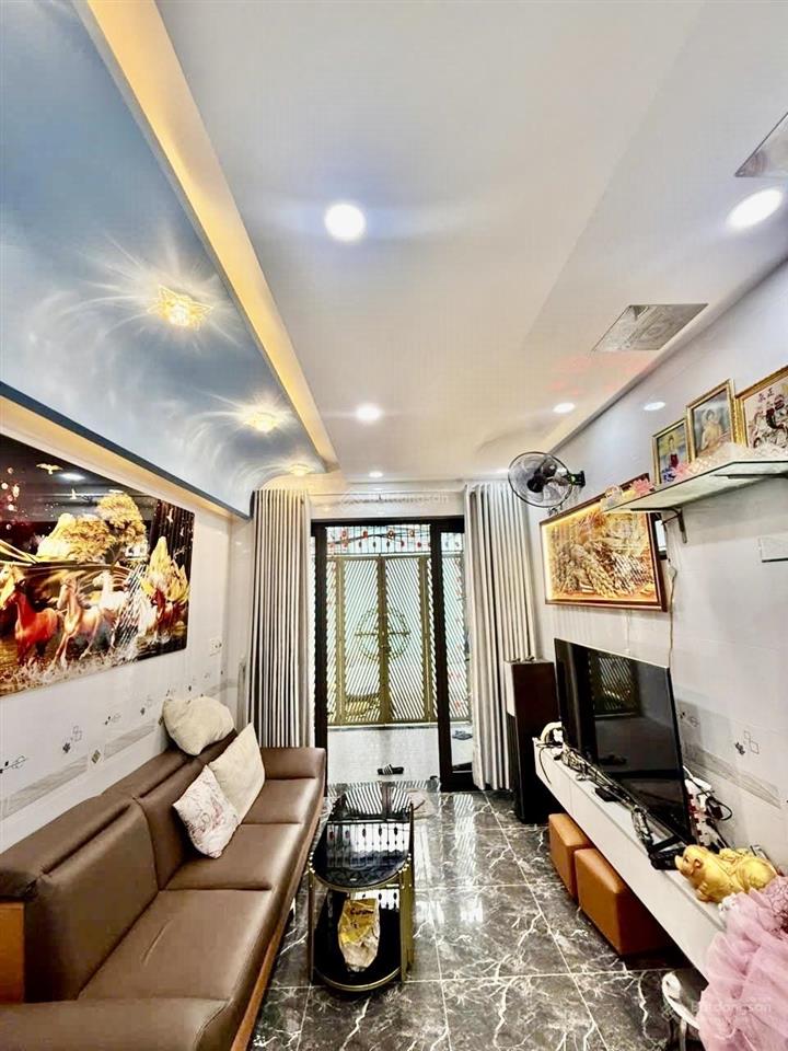 Bán gấp nr tại nguyễn sỹ sách, 5,55 tỷ, 45m2, 3pn, 3wc, chính chủ