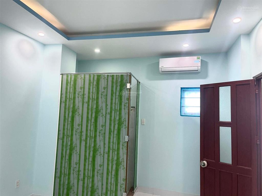 Hàng hiếm tại bình thành, 5 tỷ, 54 m2, 4pn, 4wc, 2 tầng