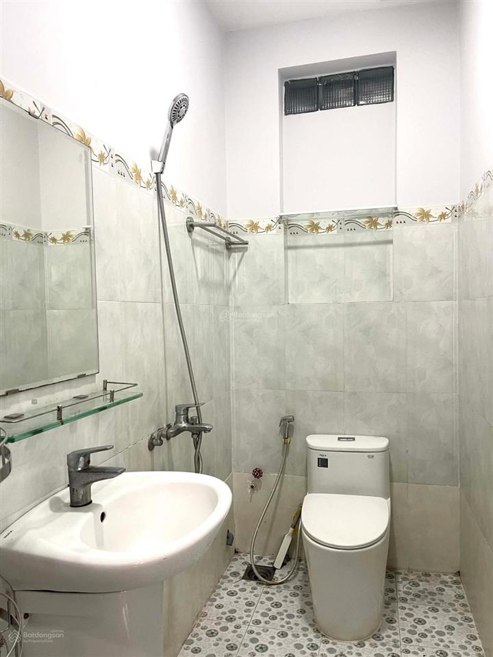 Hàng hiếm tại bình thành, 5 tỷ, 54 m2, 4pn, 4wc, 2 tầng