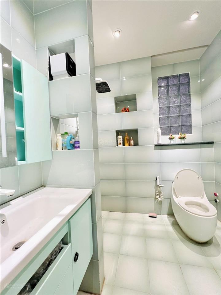 Bán nr đẹp tại mã lò, 8,2 tỷ, 107m2, 3pn + 4wc, nhiều tiện ích