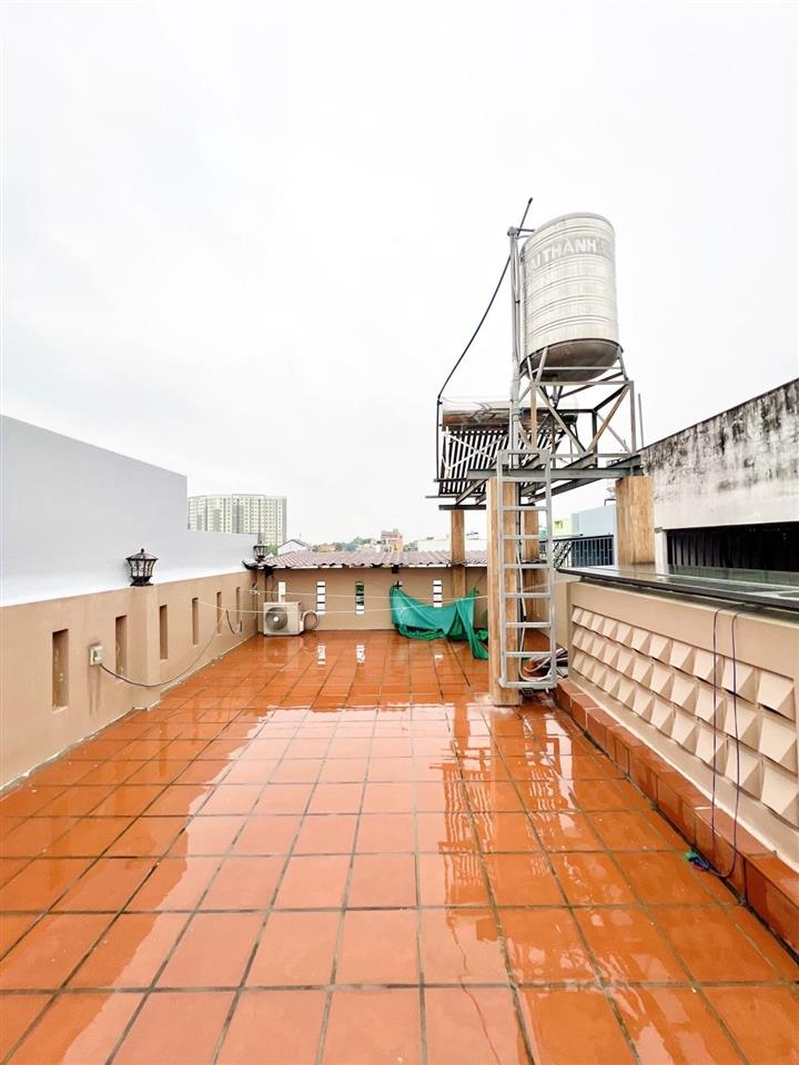 Bán nr đẹp tại mã lò, 8,2 tỷ, 107m2, 3pn + 4wc, nhiều tiện ích